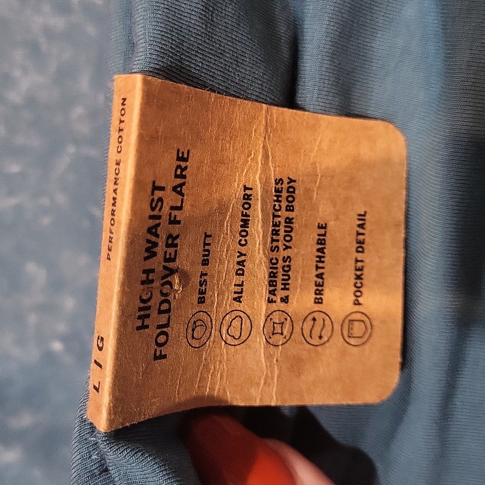 Victoria's Secret PINK Yoga Pants - Picture 14 of 16